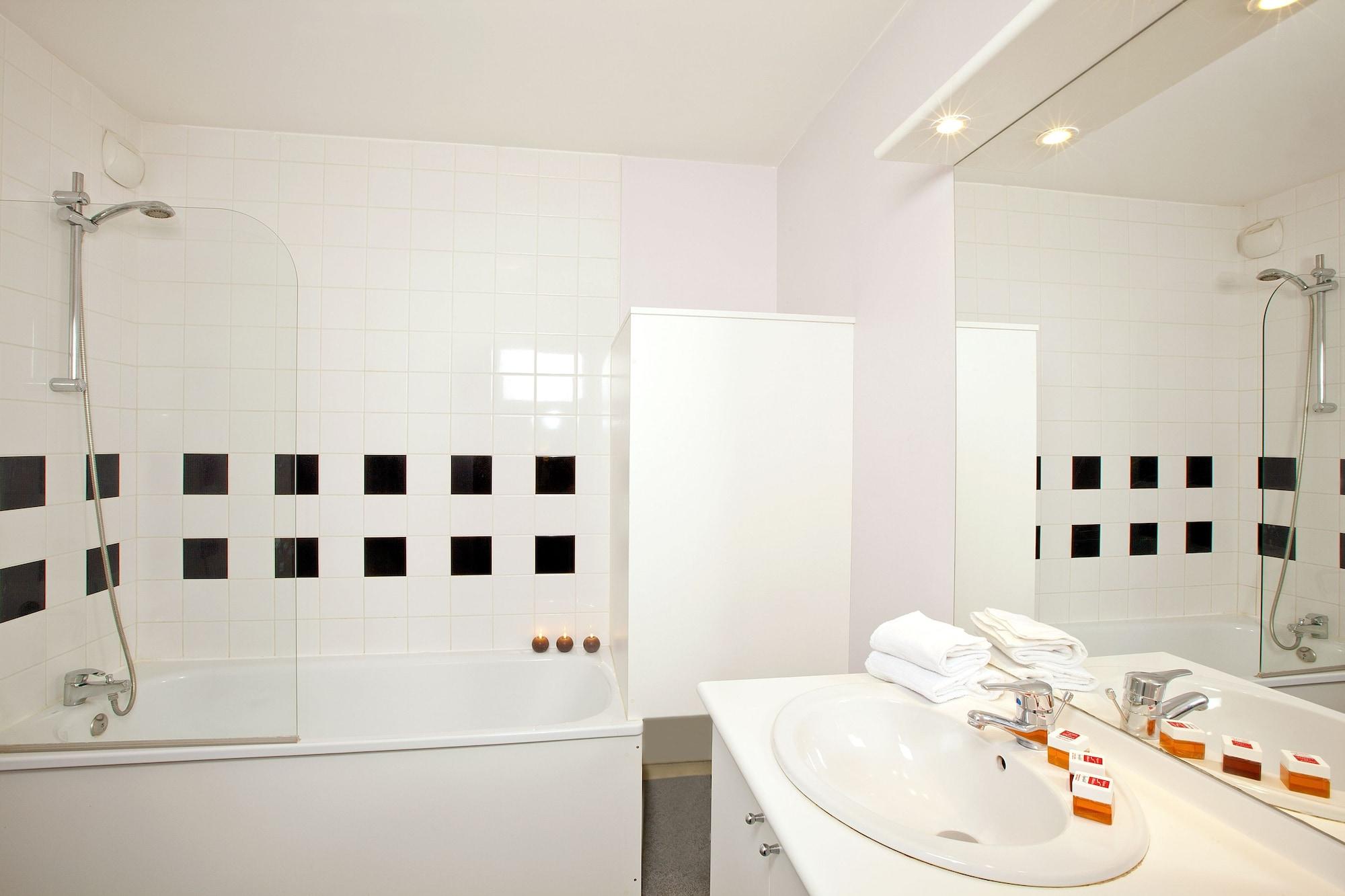 Aparthotel Sejours & Affaires Lille Europe Exterior foto