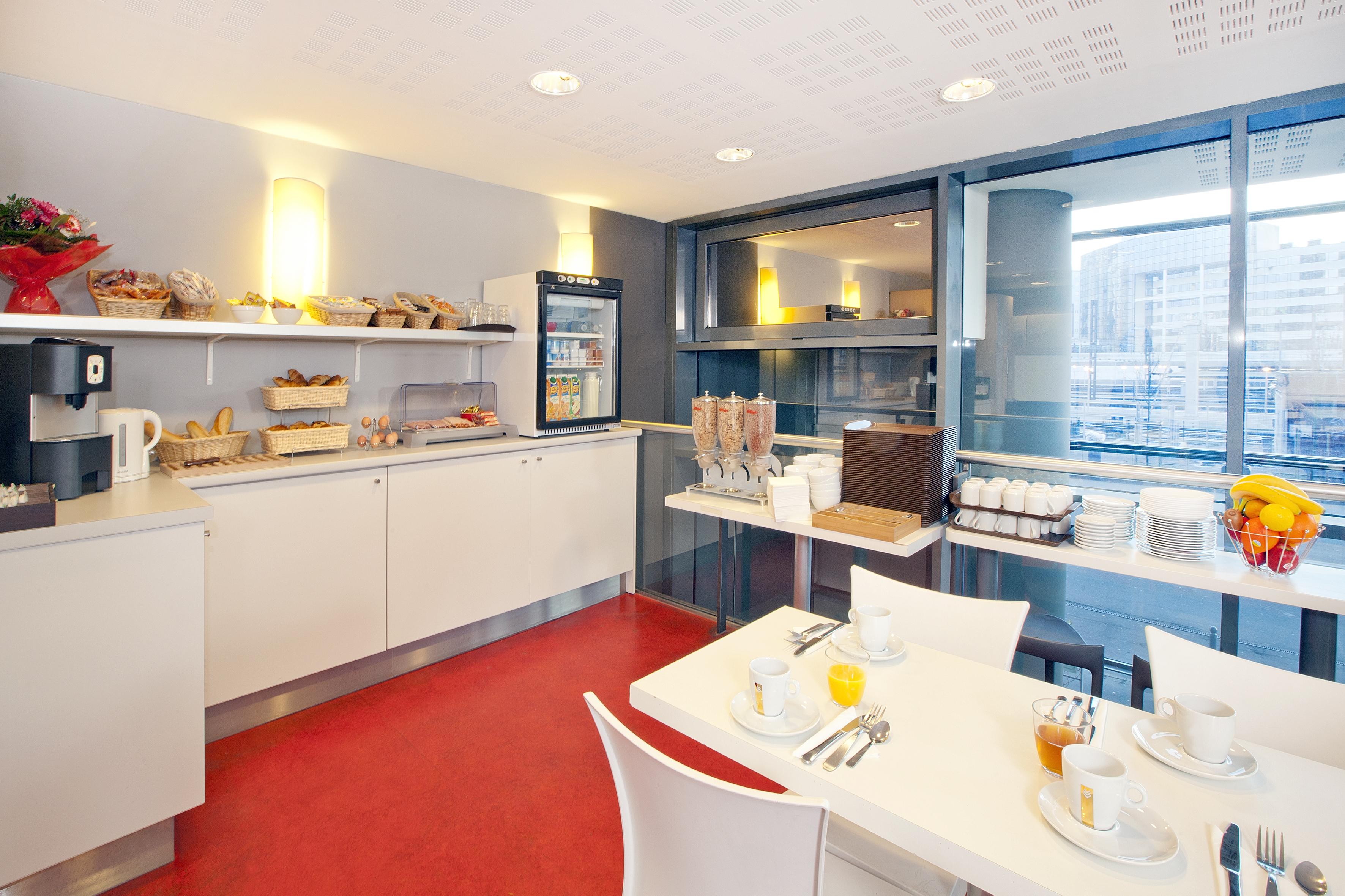 Aparthotel Sejours & Affaires Lille Europe Exterior foto