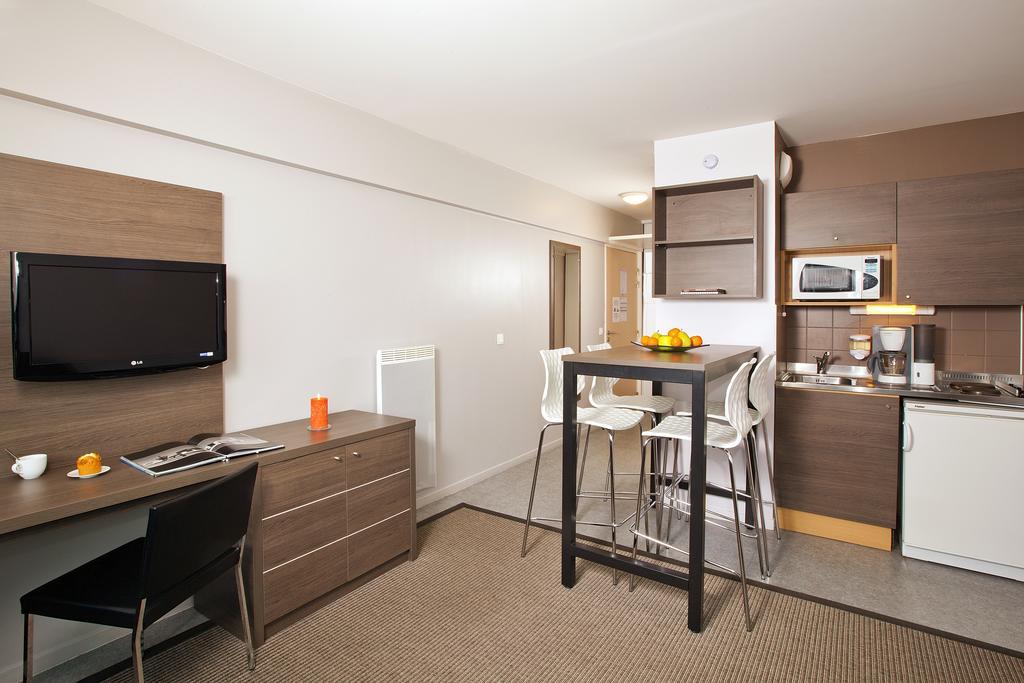Aparthotel Sejours & Affaires Lille Europe Zimmer foto